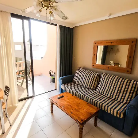 فيلة Alexis Paradise Court *