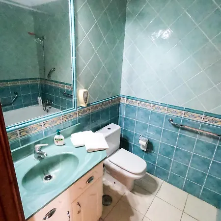 Alexis Paradise Court فيلة أذيخي